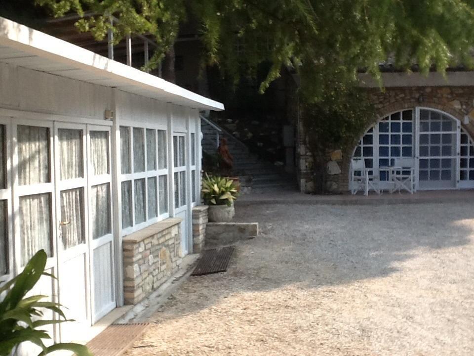 Villa Ghirardelli Sirolo Exteriér fotografie